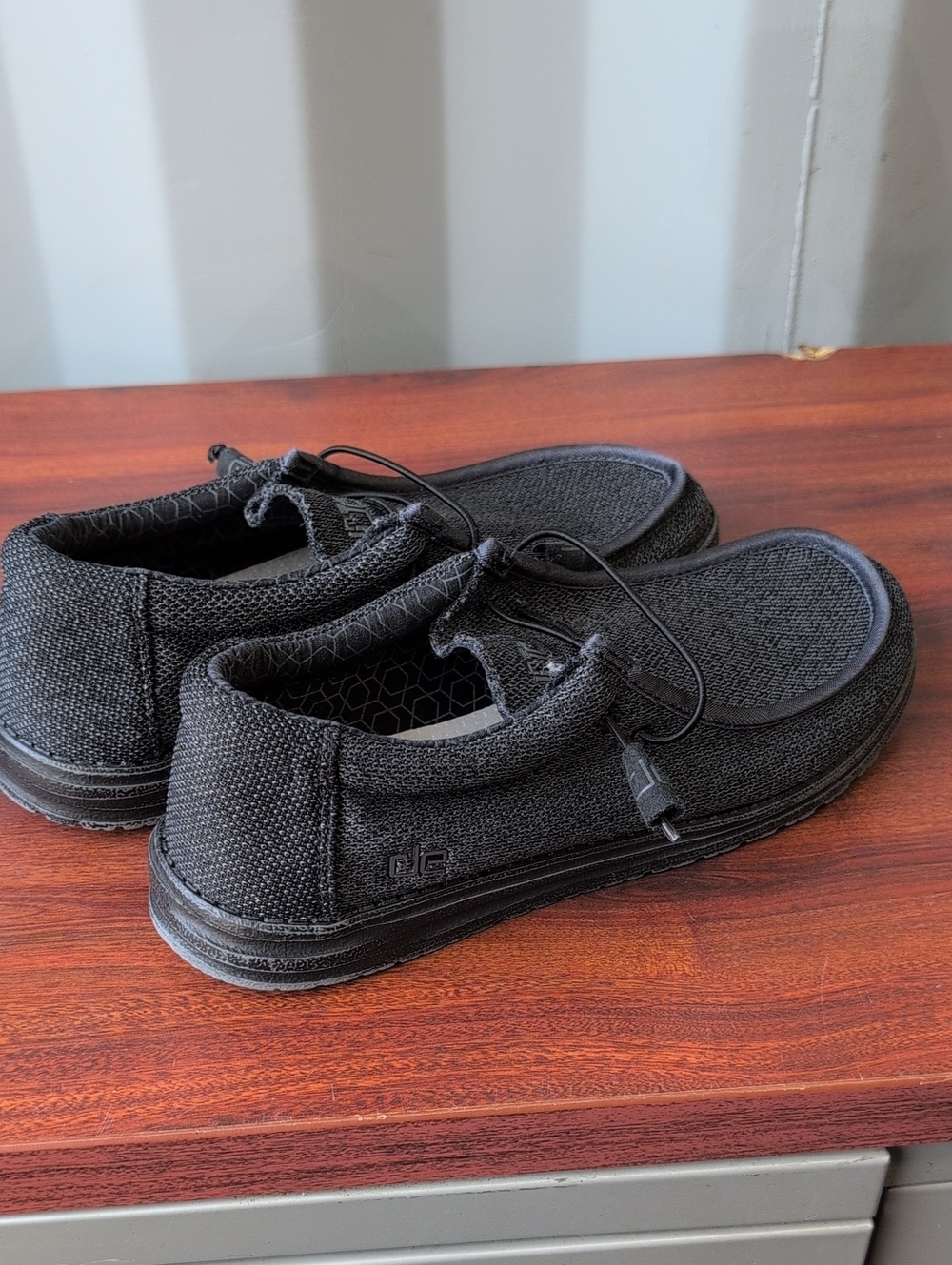 Hey Dude (US-11) Men's Black Lightweight Slip-On Loafers